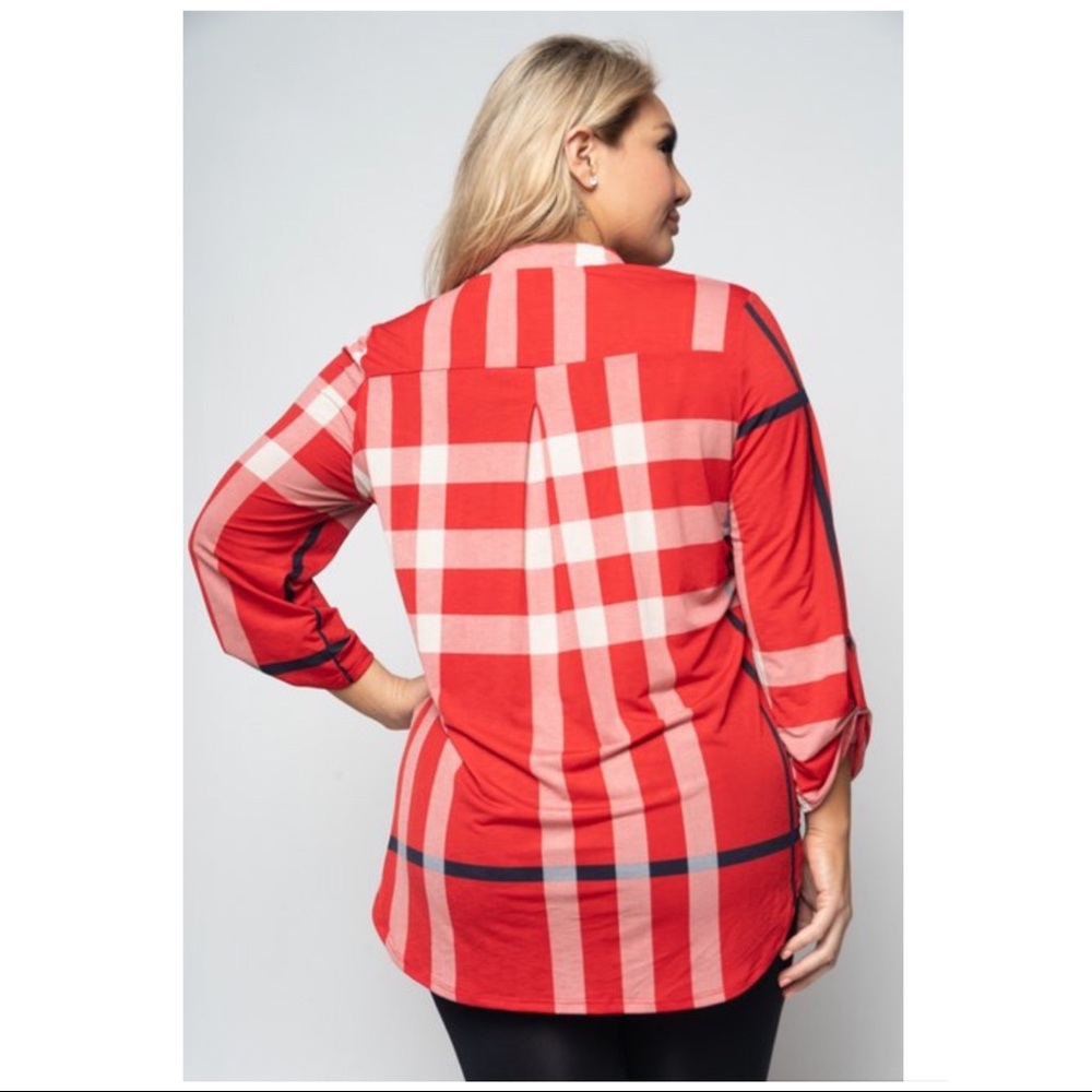 1X-3X Plaid Tunic Top - Picture 2 of 2